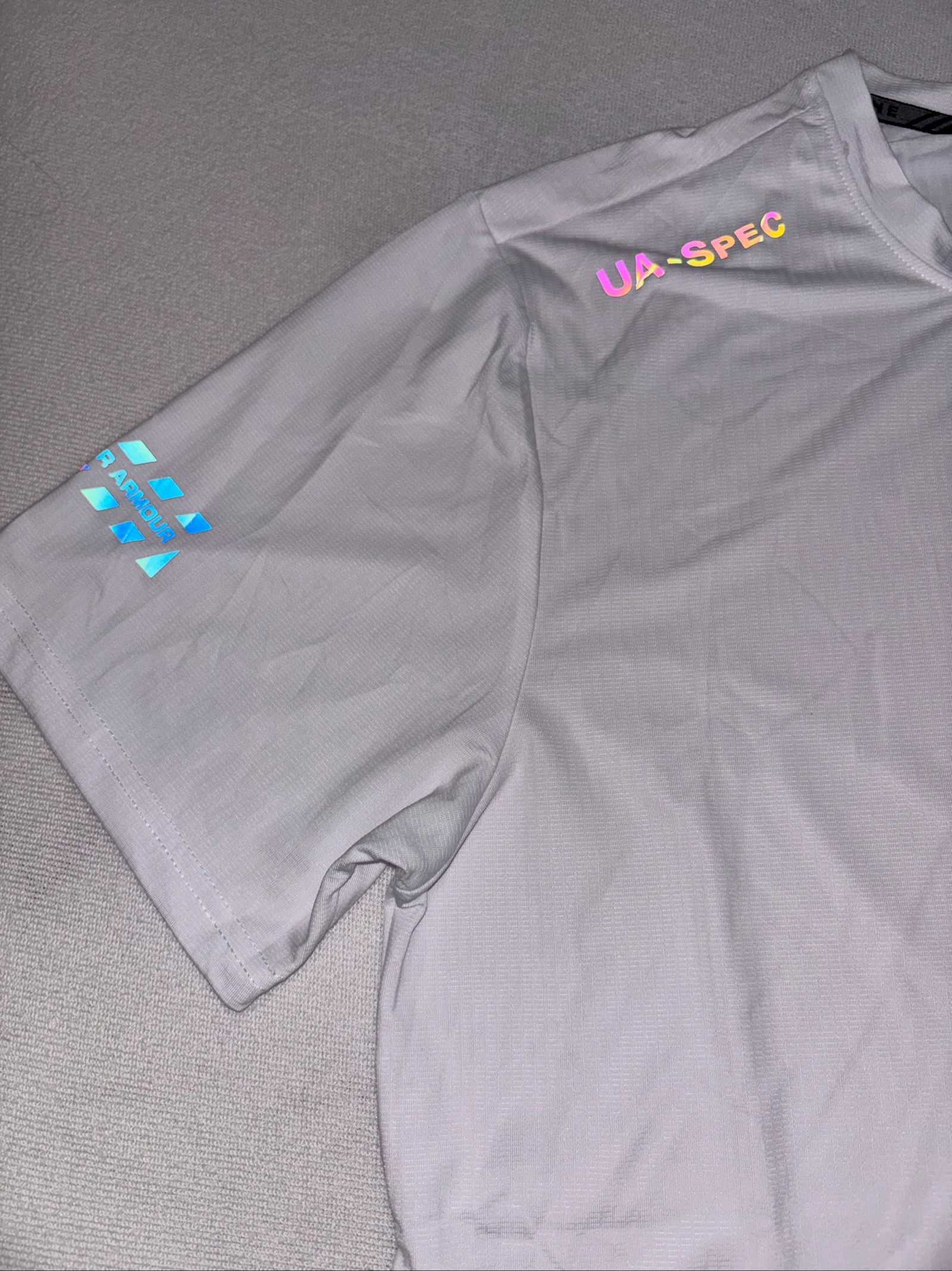 Under Armour wit overhemd + zwarte korte broek – photo 7